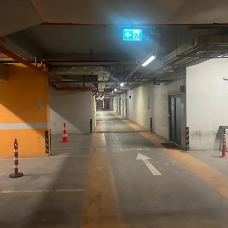 Taksim Cmlm 公寓式酒店