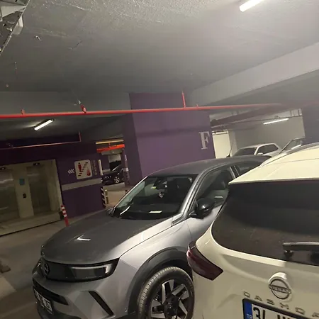 Taksim Cmlm 公寓式酒店 伊斯坦布尔